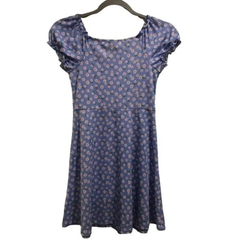 Zunie this listing